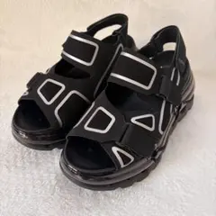 SHEIN 厚底 スポーツサンダル ブラック 未使用に近い