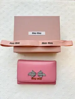 MIU MIU 三つ折財布 ラブレター ピンク ギャランティーカード、箱あり