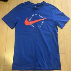 NIKEカットソー　Sサイズ