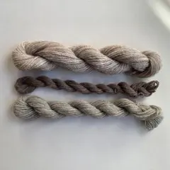 手紡ぎ糸　双糸 49g ペレンデール　ハーフブレッド