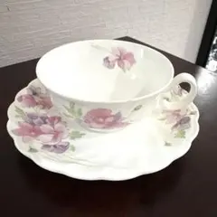 ノリタケ　ボーンチャイナ　ティーカップ