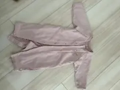 ピンクのロンパース・カバーオール