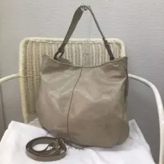 Item thumbnail for item 92b10ea0-8423-4175-83aa-26bdfcbef58c