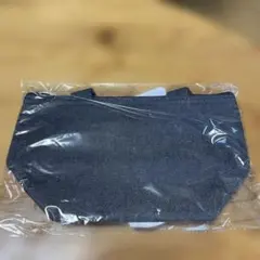 Item thumbnail for item df903fa9-d4f4-4c87-8e36-59b55651c481