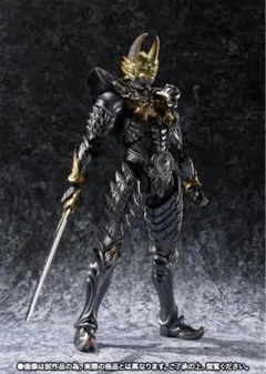 魔戒可動 黄金騎士牙狼 道外流牙ver. ガロのサムネイル