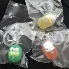 はぴだんぶい　めじるしアクセサリー　ソロキャンプ　3個セット