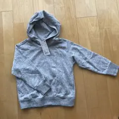 ユニクロ　パーカ　120センチ