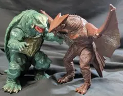 ゴジラ　ガメラ　ギャオス フィギュアセット ゴジラ ガメラ ギャオス フィギュアセット Amazon | ムービー