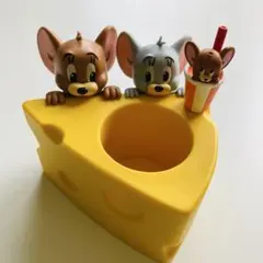 バンダイ トムとジェリー Jerry & Tuffy フィギュア　ペン立て