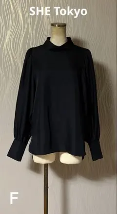 SHE tokyo ブラウス SEN TOKYO ブラウス シャツ 一枚で主役な上級見え。サテンタッチ
