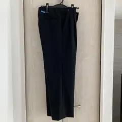 ブラック プリーツ付き スラックス