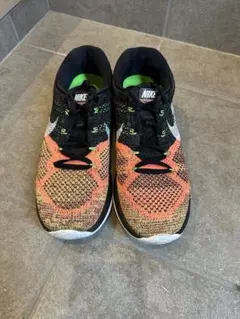 NIKE Flyknit Lunar 3 ナイキ ランニングのサムネイル