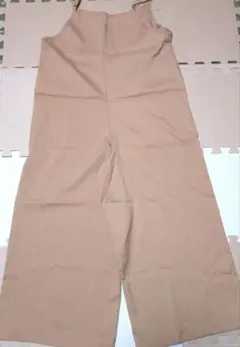 L　ハニーズ　ベージュ キャミソール サロペット ワイドパンツ　オールインワンのサムネイル