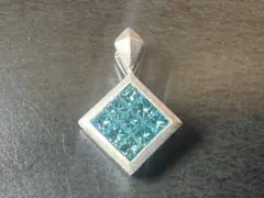 K18WG リバーシブル ブルーダイヤモンド0.95ct トップのサムネイル