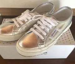 SUPERGA シルバー スニーカー 38 メタリック 約24cm スペルガのサムネイル
