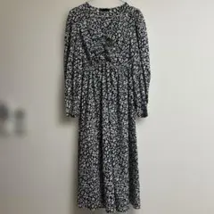 DAZY 花柄 ロングワンピース ブラック M モノトーン　秋ワンピース