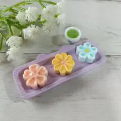 ミニチュア #1483 小さな和菓子　　ねこ型トレイ(パープル) 湯呑み.
