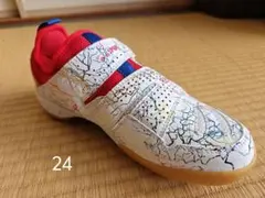 Item thumbnail for item ae7b2003-29e7-40ec-9ac5-b3ad416bd623