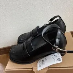 タグ付き　ローズカットワークローファー　axes femmeのサムネイル