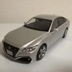クラウンアスリート 1/30 カラーサンプル ミニカー - メルカリ