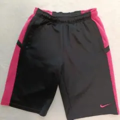 Nike ハーフパンツ Lサイズ 150-160センチ