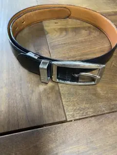 【さらに値下げ】バーバリー BURBERRY ベルト レザー シルバーバックル