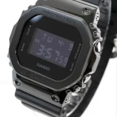 G-SHOCK デジタル 腕時計 GM-5600UB-1JF メタルカバーのサムネイル