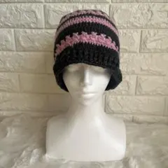ビーニー帽　ブラック×ピンク　深め　かぎ編み　ハンドメイド　ニット帽子
