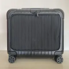2026年最新】リモワ RIMOWA エッセンシャルの人気アイテム - メルカリ