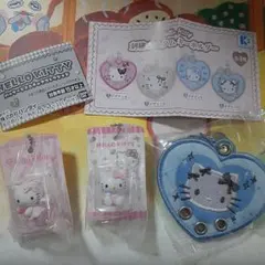 新品！ハローキティ　パッケージミニチュアコレクション　刺繍カスタムキーホルダー