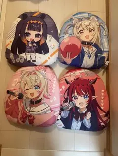 ホロライブ　ダイカットクッション　ラウンドワン限定　4体セット