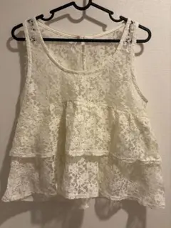 【美品】レースフリル　ノースリーブ　可愛い　スナイデル　系
