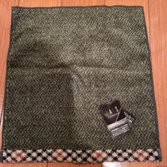 DAKS LONDON グリーン ヘリンボーンハンカチ