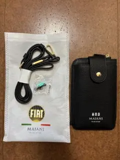 MAJANI FIAT スマホショルダーバッグ ブラックのサムネイル