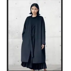 UNIQLO セオリー　ウールブレンドコートのサムネイル