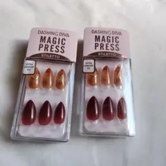 DASHING DIVA MAGIC PRESS STILETTO ネイルチップ