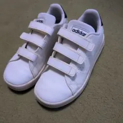 adidas アバンコート 19cm スニーカー