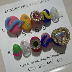 【現品】個性派　派手　ベリーショートネイルチップ