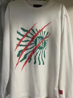 キズ　ロングTシャツ