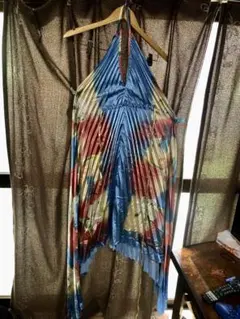 青と赤の花柄プリーツキャミワンピースビーチドレス、