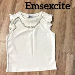 Ensexcite フリル袖ノースリーブ　パール付き　アイボリー　デート服