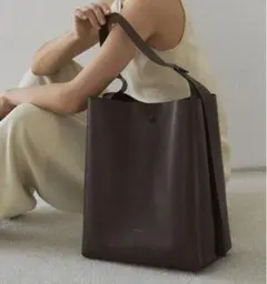 Item thumbnail for item b281ccb6-9a41-4850-a901-75c4610d53eb