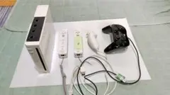 すぐに遊べるWii本体とゲーム 一式