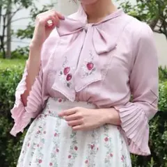 axes femme kawaii 姫袖ブラウス生成 - メルカリ