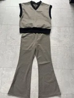 チェック柄フレアパンツセットアップ