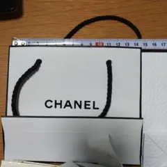 CHANEL、Dior、ショップ袋、紙袋、リボン、Jillstuart