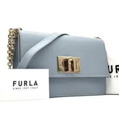 未使用に近い フルラ ミニ クロスボディ アーチロゴ ターンロック スカイブルー