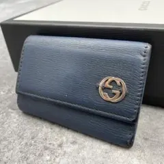 GUCCI グッチ　キーケース　ネイビー　レザー　6連のサムネイル