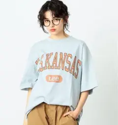 Lee　リー　オーバーサイズ　Tシャツ　カットソー　カレッジロゴ　プリントのサムネイル