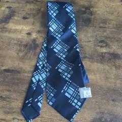 Item thumbnail for item ae72dc94-0c8d-4bdc-8a2f-22e5526a31a7